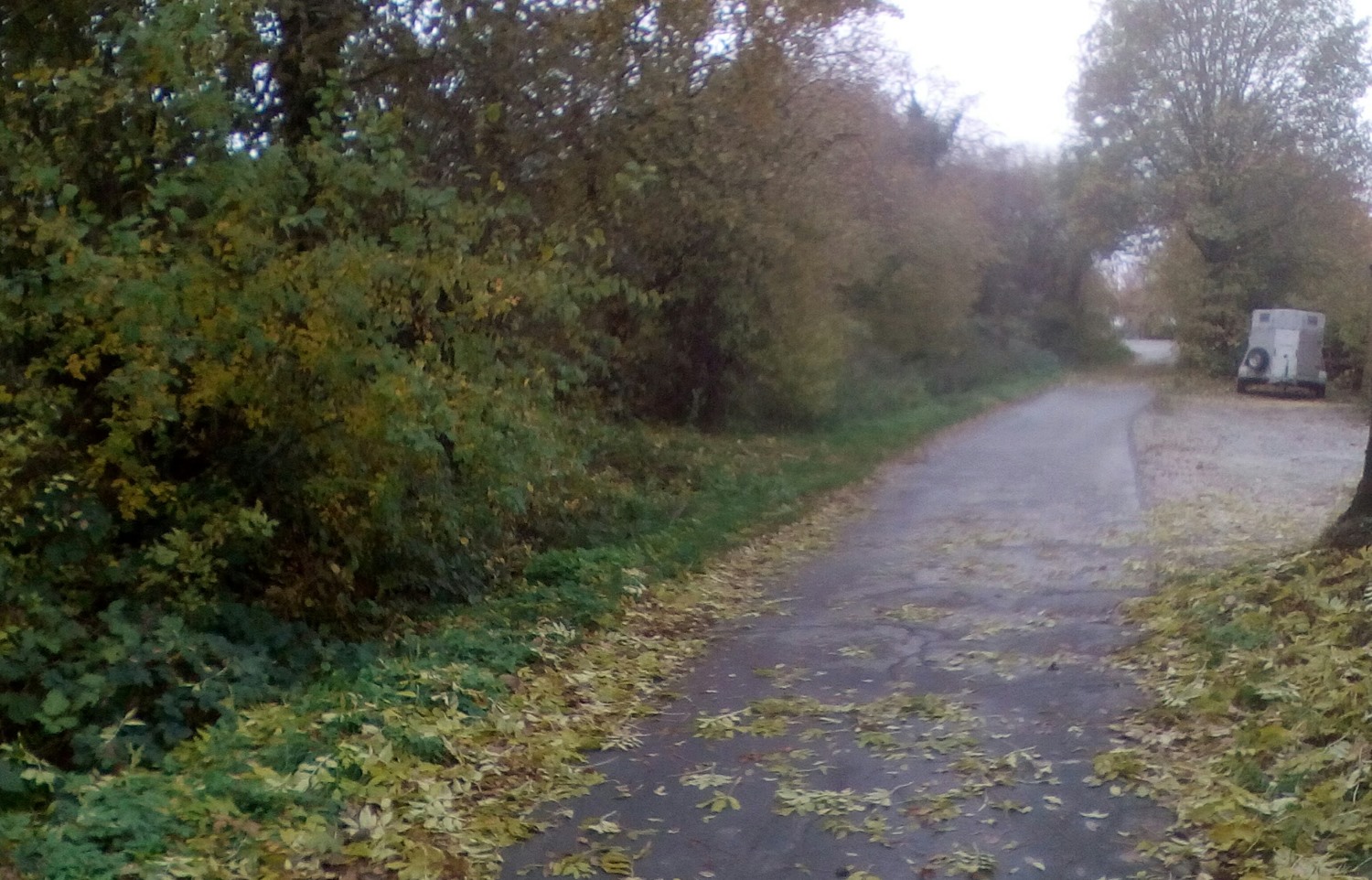 Tiefe Straße Robringhausen das kleine Dorf am Fuß der Haar